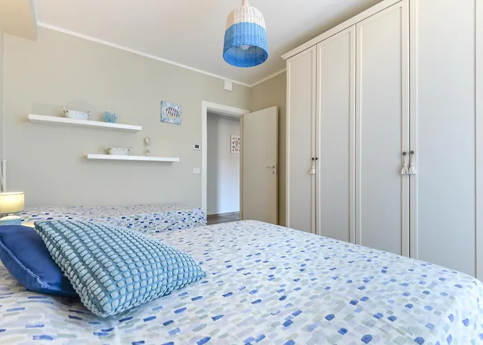 Casa La Rosa * 费拉约港